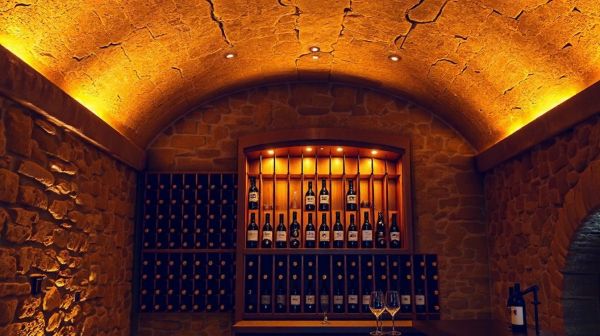 Top astuces pour créer une cave à vin chez soi